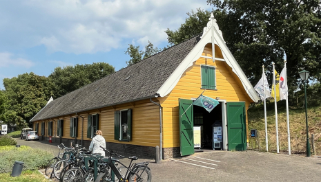 Gele of Affuitenloods