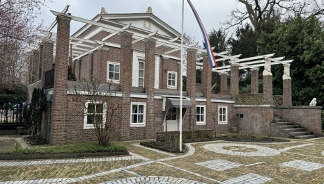 Voormalige theekoepel en portierswoning van landgoed...