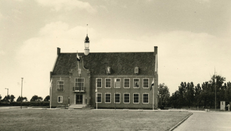 Het oude Gemeentehuis Julianaplein