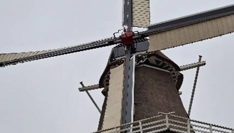 Koren- Pel- en Houtzaagmolen De Zwaluw