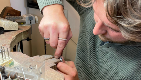 Edelsmid UNI10 biedt een kijkje in de keuken