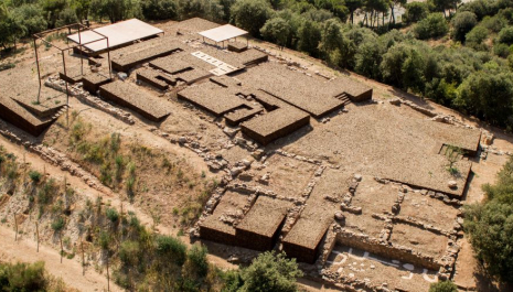 Visita teatralitzada i taller d’arqueologia a Mons Observans