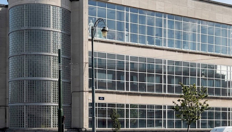 Around Heysel: Art Deco served on a silver platter