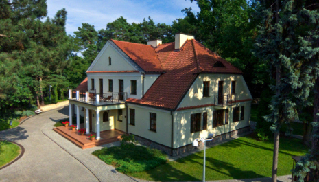 Zwiedzanie Dworku Prezydenta RP Organizator