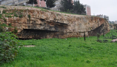 “ Entre Pedras e Chamas: A História do Geomonumento do Rio Seco”