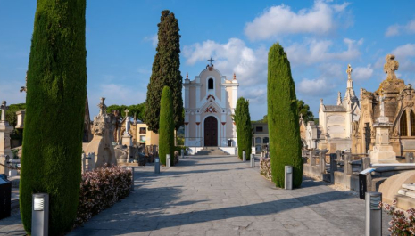 Visita guiada al cementiri modernista