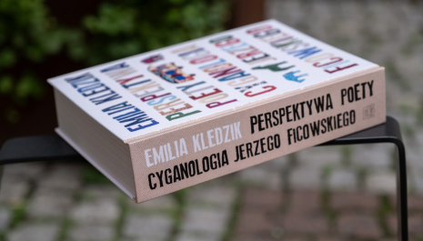 Trudne dziedzictwo cyganologii. Wokół książki "Perspektywa poety. Cyganologia Jerzego Ficowskiego" - spotkanie z autorką Emilią Kledzik Organizator