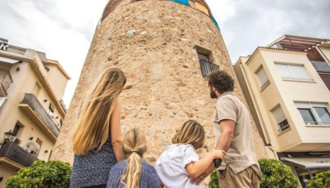 Jornada portes obertes a la Torre del Port de Cambrils