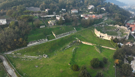 Architetture spezzate: frammenti dell'antica città romana di Casinum
