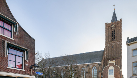 Carillon beluisteren op de Grote Markt