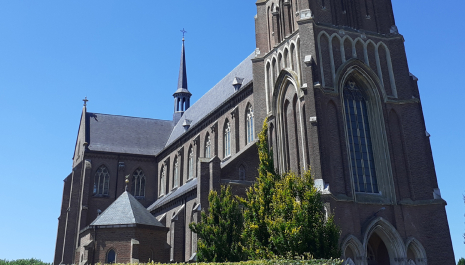 Dreumel: R.K. H. Barbarakerk