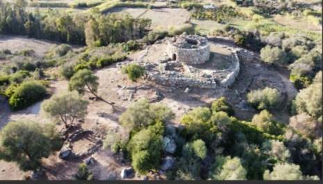 Il Granaio Nuragico a S’ortali e Su Monti