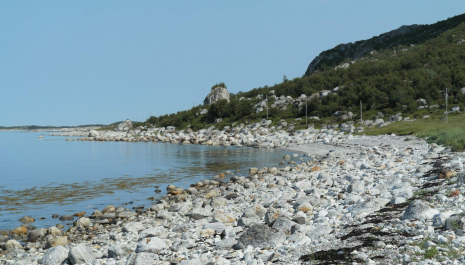 På leit etter spor av nomadisk boplass og senere fattig husmannsplass.