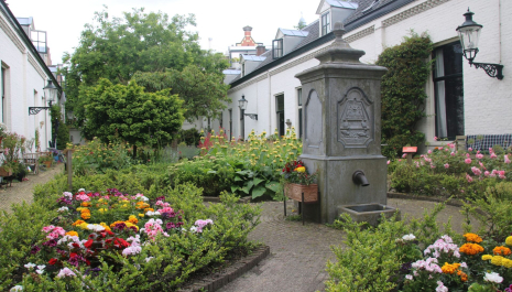 Hofje In den Groenen Tuin