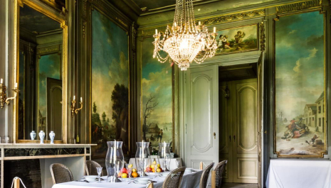 Entre cour et jardin. Vrij bezoek aan de stadspaleizen in de Veldstraat