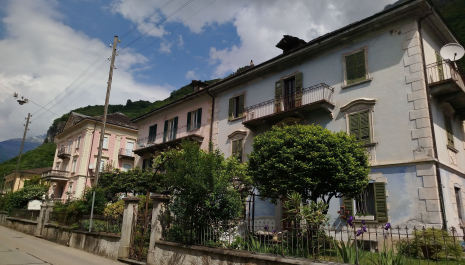 LE CASE SIGNORILI DI SOMEO