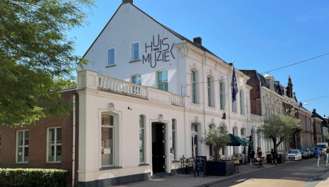 Huis van Muziek: Kessels Museum / Nieuwe Koninklijke...