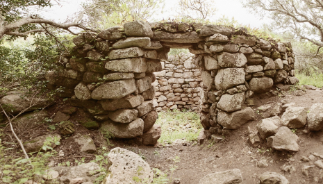 Architettura, l’arte di costruire. Il complesso nuragico di Lu  Brandali