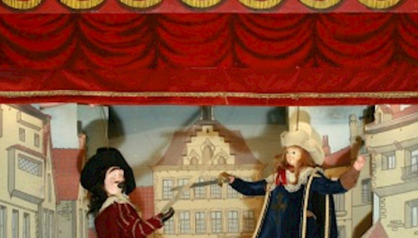 Meeting with the puppeteers of Theater Toone