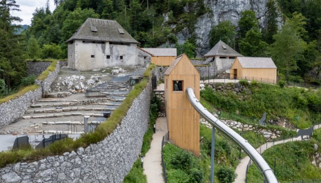 Fort Kniepass in Unken