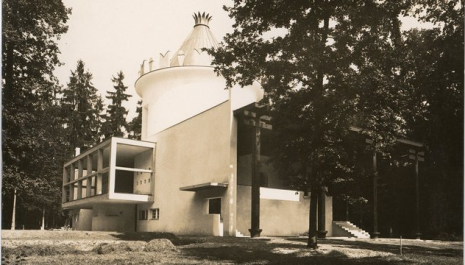 Die alte Feuerhalle auf dem Linzer Urnenhain