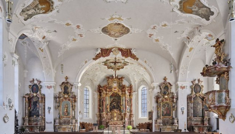 Stadtpfarrkirche St. Gallus in Bregenz: Eine meisterhafte Barockisierung