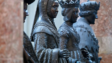 Hofkirche: Die Bronzestandbilder – Zeichner und Gießer