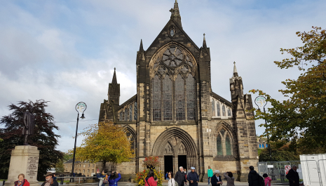 Glasgow Cathedral to Glasgow Cross Tour
