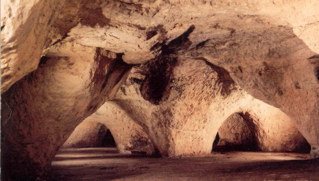 Exploration gourmande au pays féérique des grottes