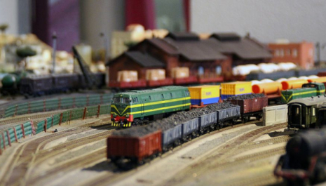 Circulacions de tren a la maqueta ferroviària