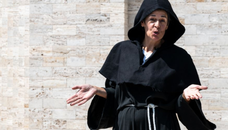 Monòleg històric iVisita guiada al Monestir de Sant Llorenç