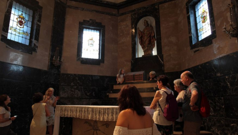 Robatori sacríleg al Monestir de Banyoles