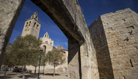 La torre de la muralla del monestir