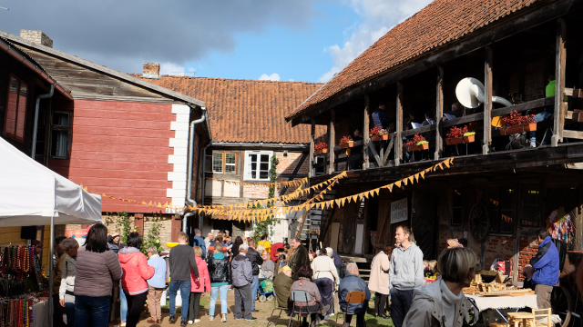 Fair in the restored yard - EHD Story, Latvia (credit, Interdisciplinary Art Group SERDE)